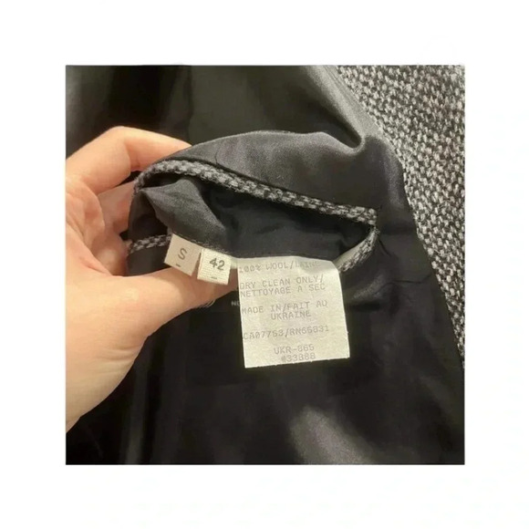 The  Men’s Store Wool Blazer Size 44 - Picture 4 of 12